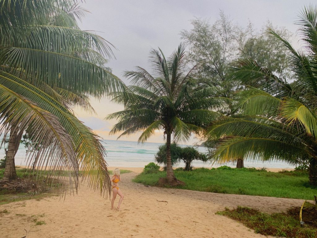 backpacking Cambodia Koh rong sanloem island 